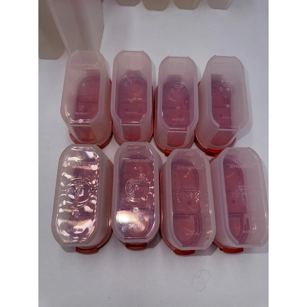 Tupperware Spice Shaker Set of 20 Red Modular Mates Kitchen Storage Vintage